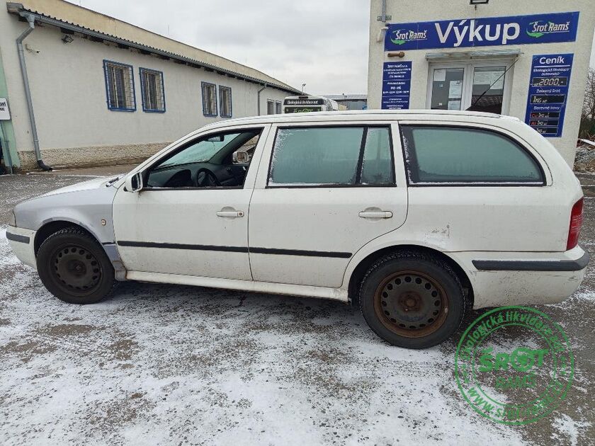 ŠKODA OCTAVIA COMBI, R. 2002, 66 KW, 1.9

