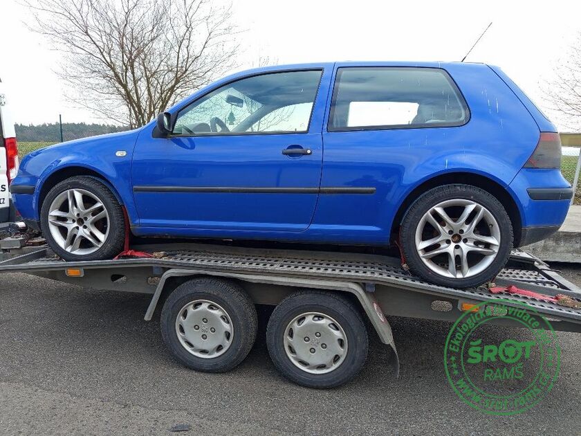 VOLKSWAGEN GOLF 1J, R. 2000, 55 KW, 1.4