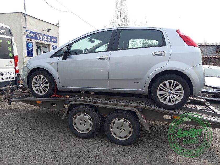 FIAT PUNTO, R. 2006, 57 KW, 1.4