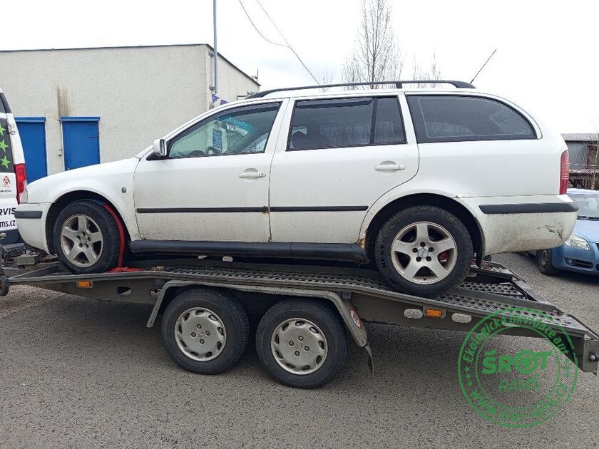 ŠKODA OCTAVIA COMBI, R. 2001, 81 KW, 1.9
