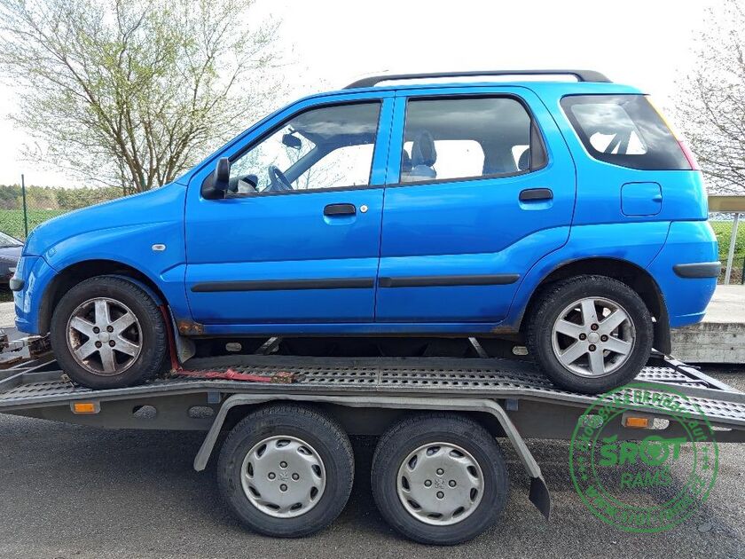 SUZUKI IGNIS, R. 2004, 69 KW, 1.3