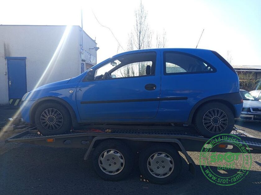 OPEL CORSA, R. 2002, 43 KW, 1.0
