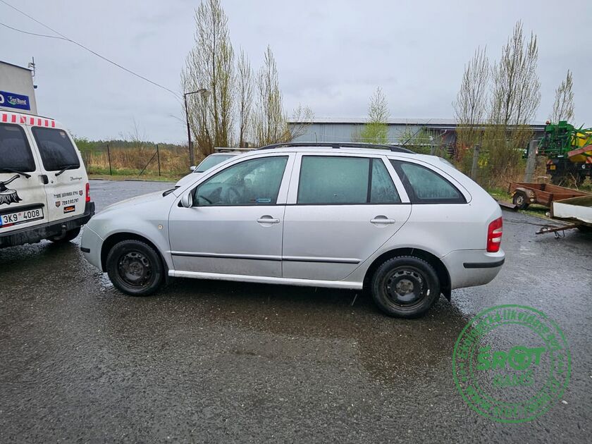 ŠKODA FABIA COMBI, R. 2003, 47 KW, 1.2