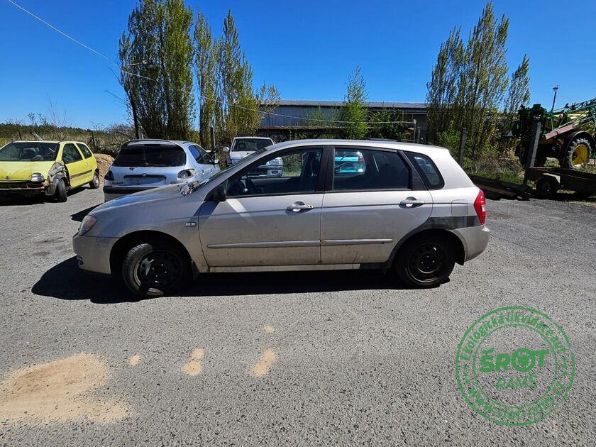 KIA CERATO, R. 2005, 77 KW, 1.6
