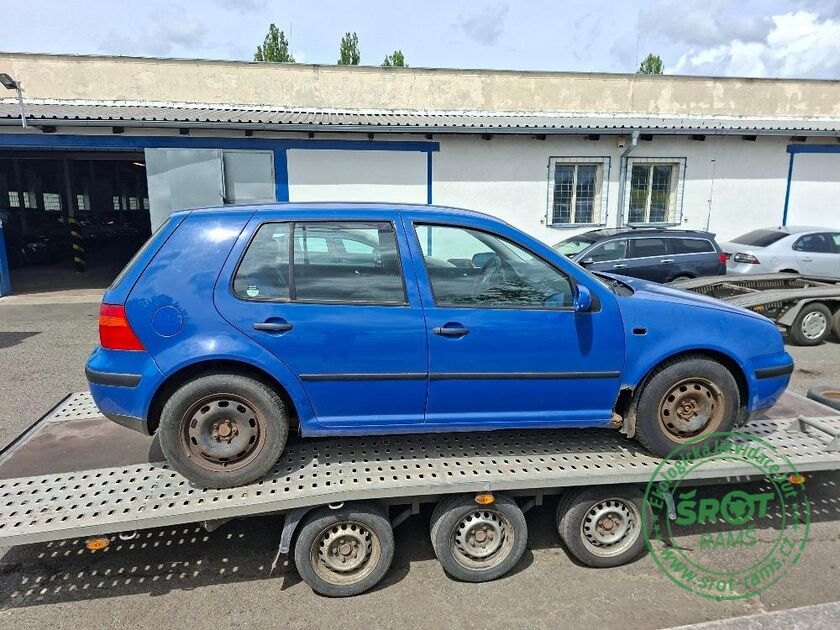 VOLKSWAGEN GOLF, R. 2001, 55 KW, 1.4, TYP: AXP