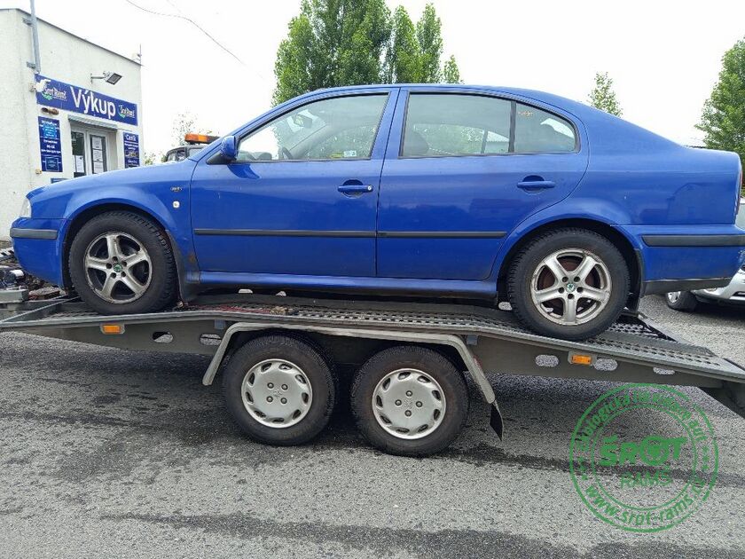 ŠKODA OCTAVIA COMBI, R. 2000, 74 KW, 1.6, TYP: AEH