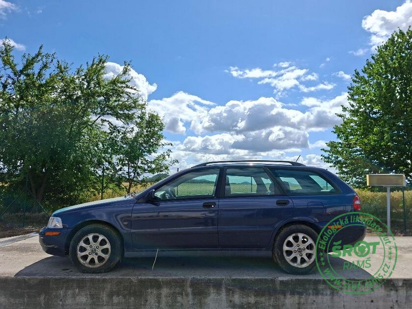 VOLVO V40, R. 2001, 85 KW, 1.9, TYP: D4192T3