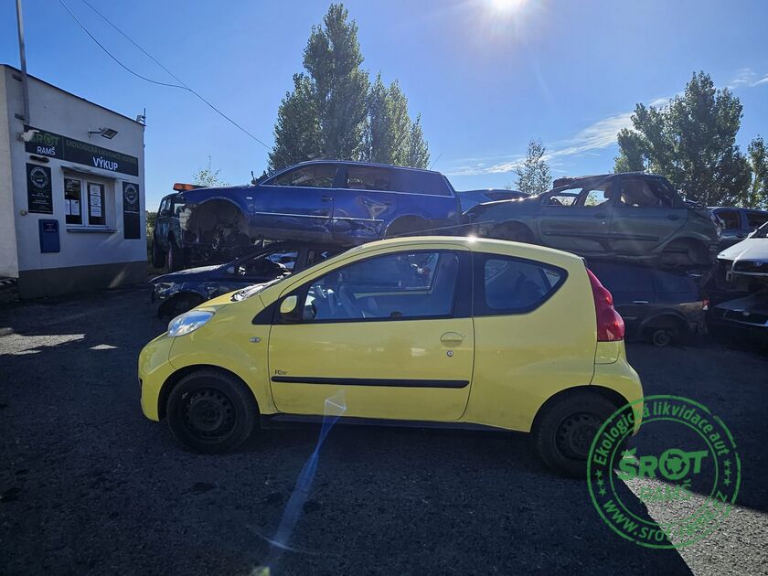 PEUGEOT 107, R. 2006, 50 KW, 1.0, TYP: 1KR